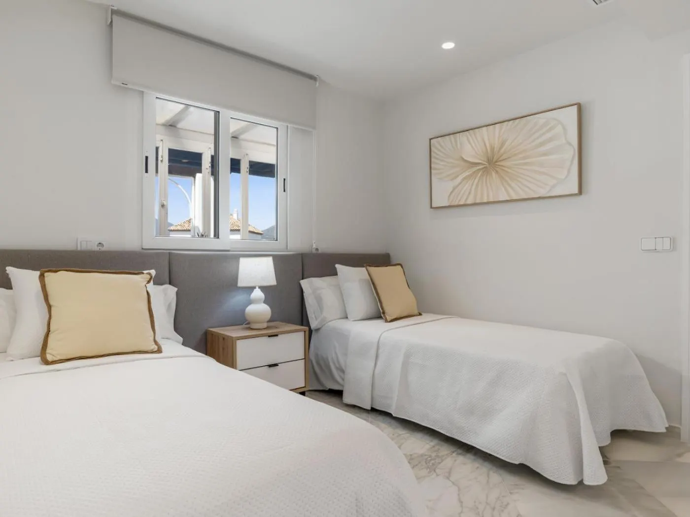 Апартаменты 01 Bdr Casa Sevilla 604 Марбелья Испания