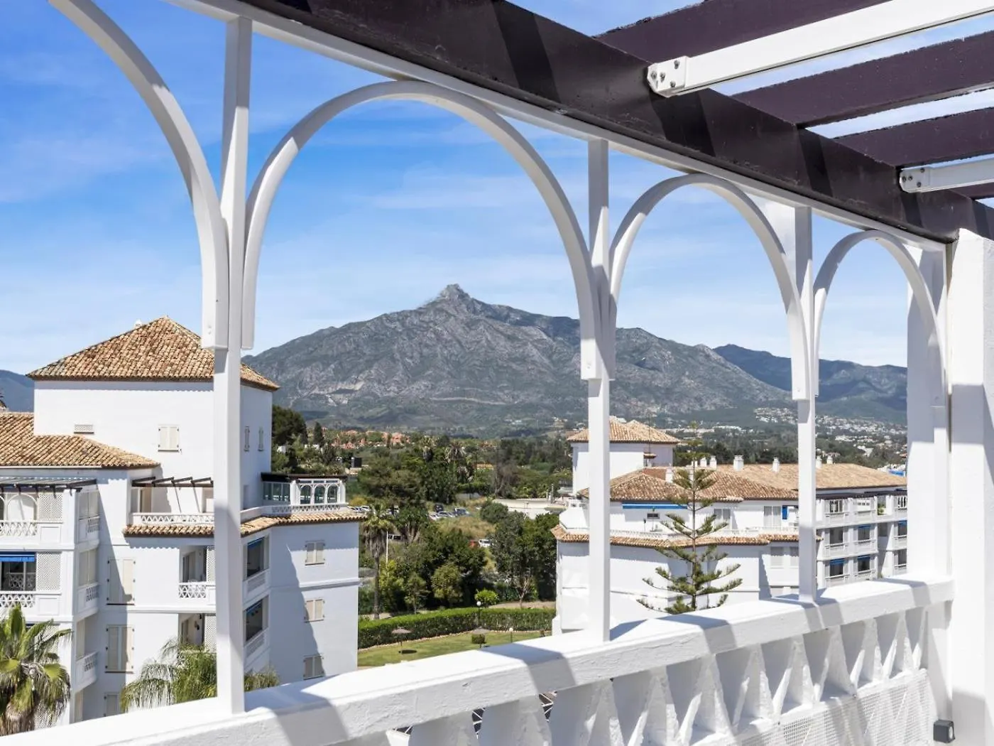 01 Bdr Casa Sevilla 604 Марбелья