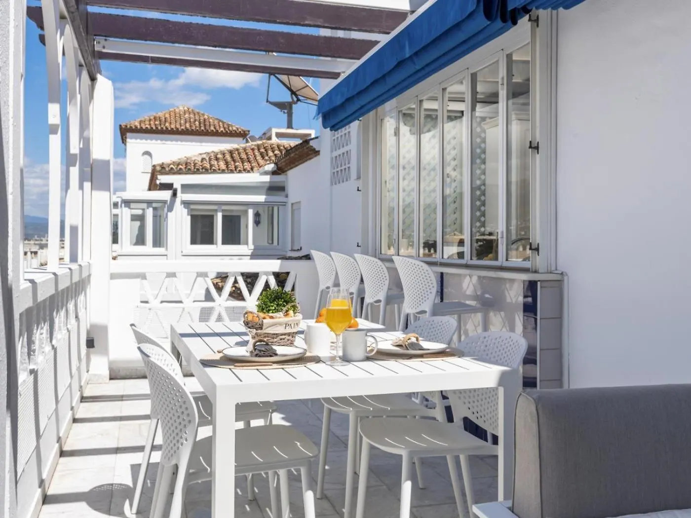 01 Bdr Casa Sevilla 604 Μαρμπέλλα 0*,