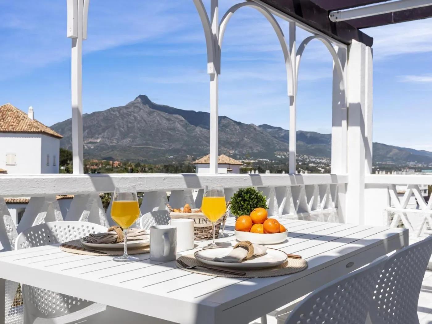01 Bdr Casa Sevilla 604 Μαρμπέλλα 0*,  Ισπανία